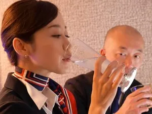 Cô nàng airi suzumura và sở thích xoạc lén lút