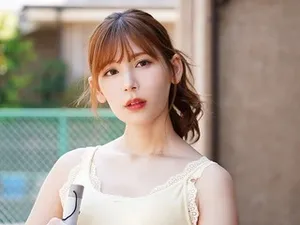"Bản gốc" của con đĩ đồi trụy mở âm đạo để nhìn thấy tử cung (miệng nặng)