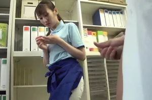 Cấp trên nghiện cặp vú quá đẹp của em thư ký dễ thương